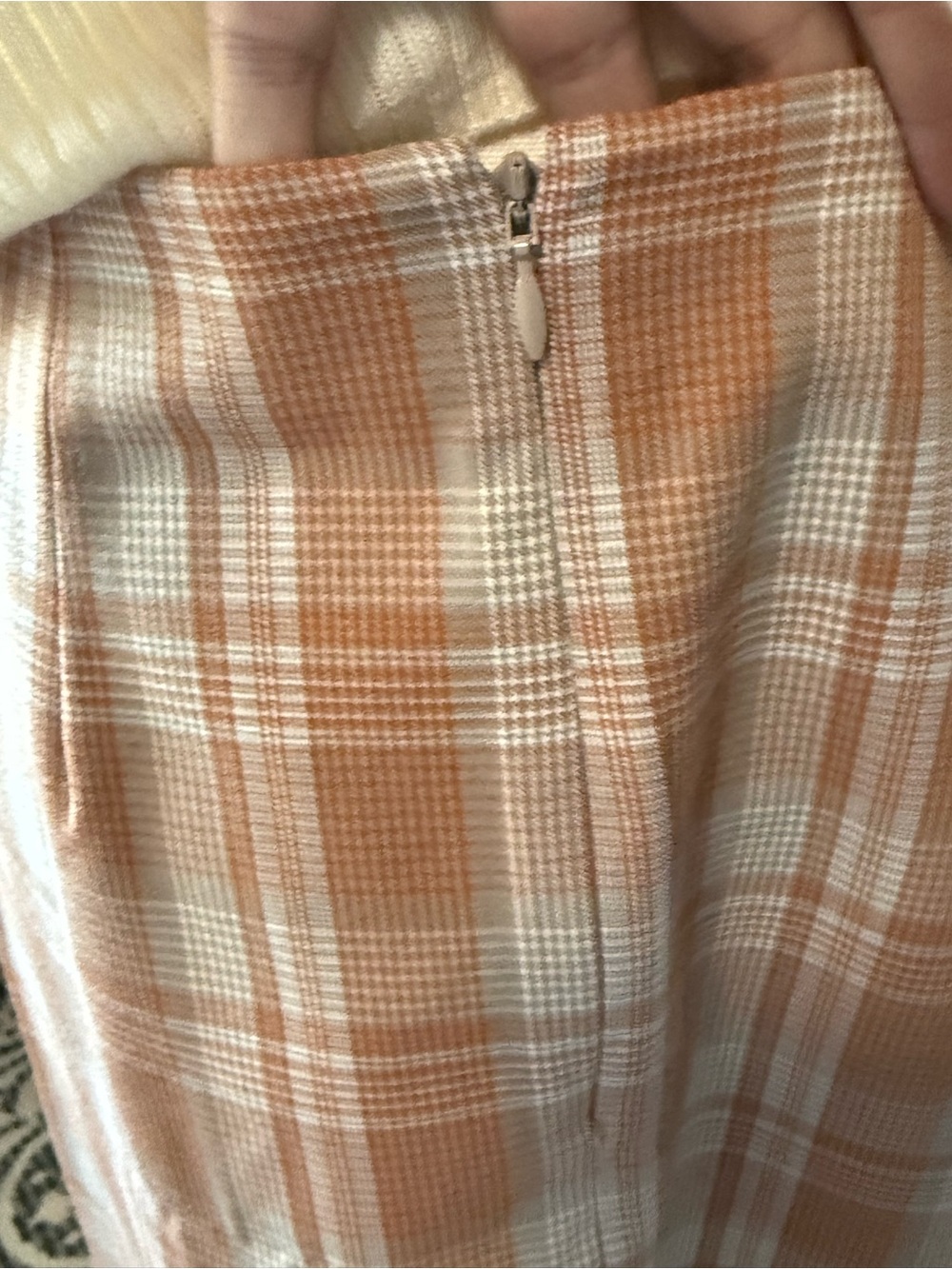 Sunday Best Aritzia Tatiana Plaid Mini Skirt Size 6 Camel Beige - Picture 4 of 8